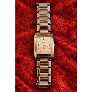 ESQ Swiss Quartz Women’s Watch Stainless Steel Rectangular New Battery No Box